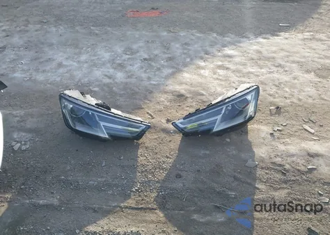 2017 Audi A4 2.0T Season Of Audi Premium z USA, uszkodzony, nr VIN WAUDNAF46HN056300